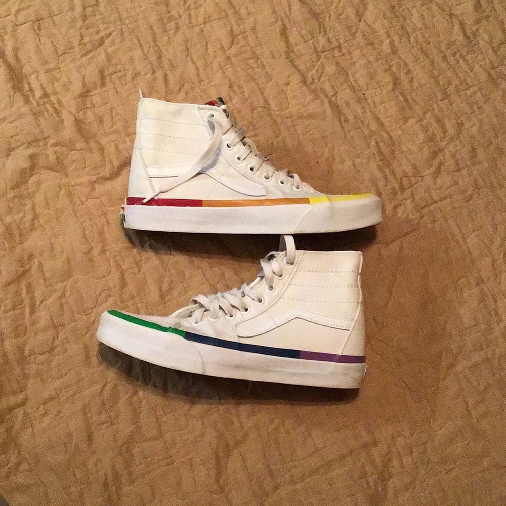 2020 pride vans